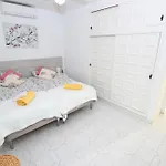 Feriehus La Nueva 3 Bed House Mijas