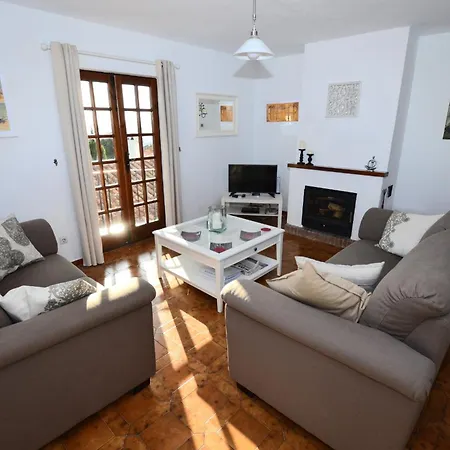 La Nueva 3 Bed House