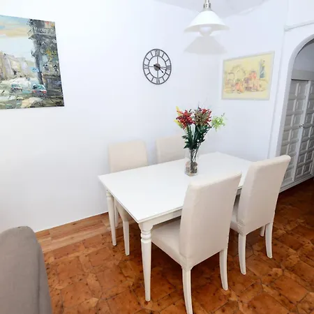 Feriehus La Nueva 3 Bed House Mijas